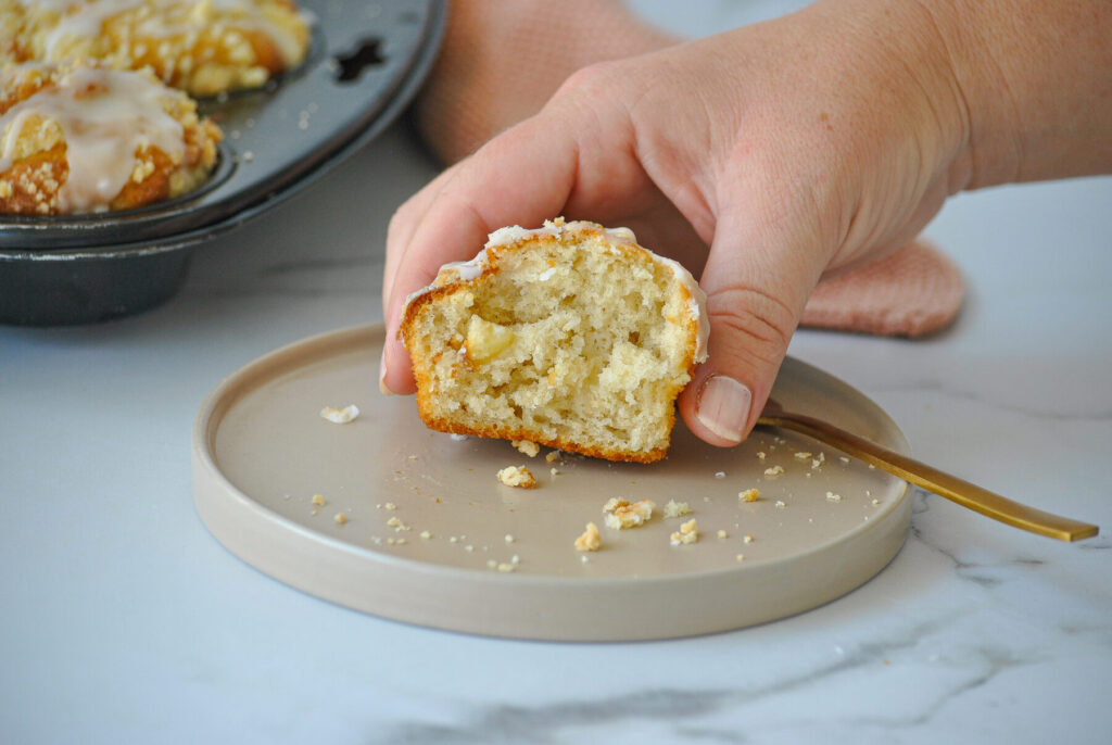 einfache Apfel Muffins mit Streusel