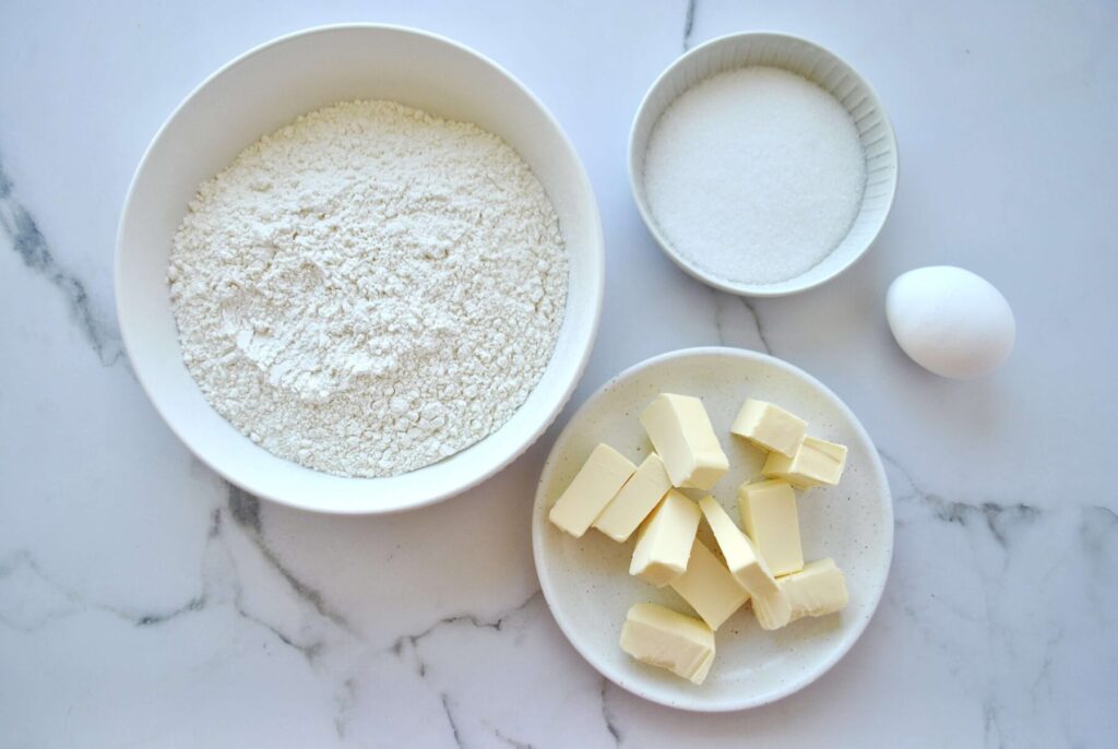 Zutaten Mürbeteig für den Apfelkuchen mit Pudding und Streusel