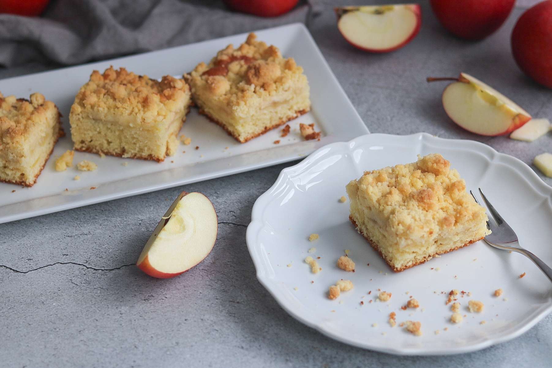 Apfelstreuselkuchen vom Blech Apfelstreuselkuchen vom Blech