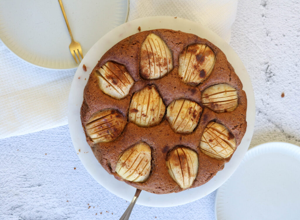 Gesunder Apfelkuchen mit Vollkornmehl- von oben