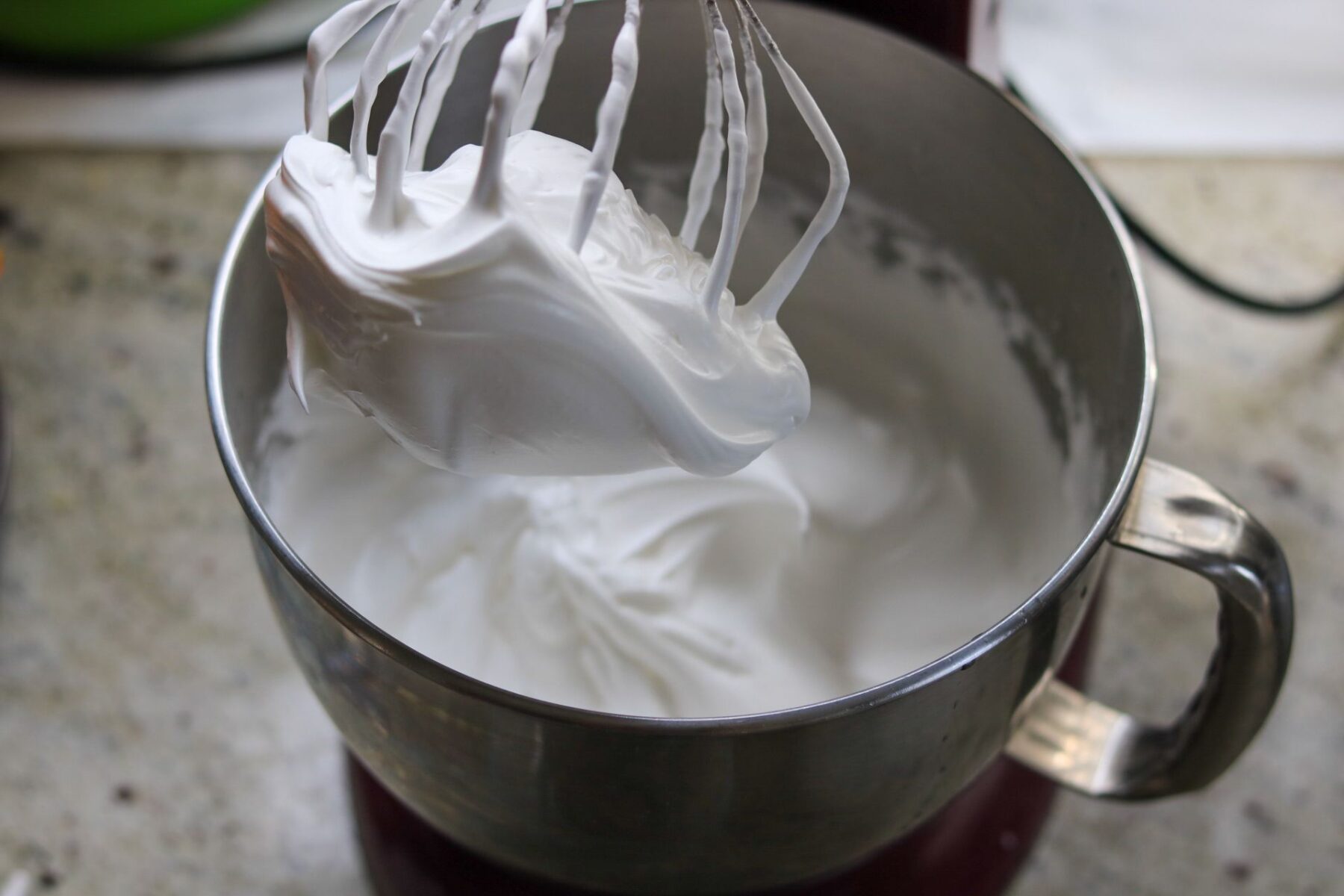 Eiweiss steiff schlagen