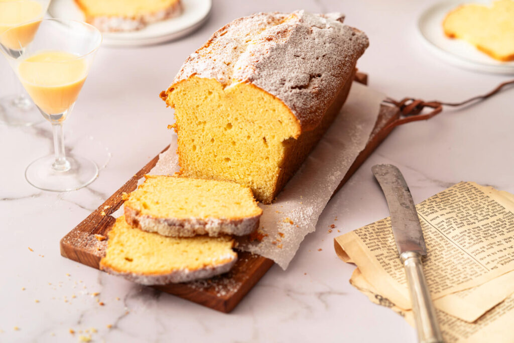 Eierlikörkuchen mit Butter