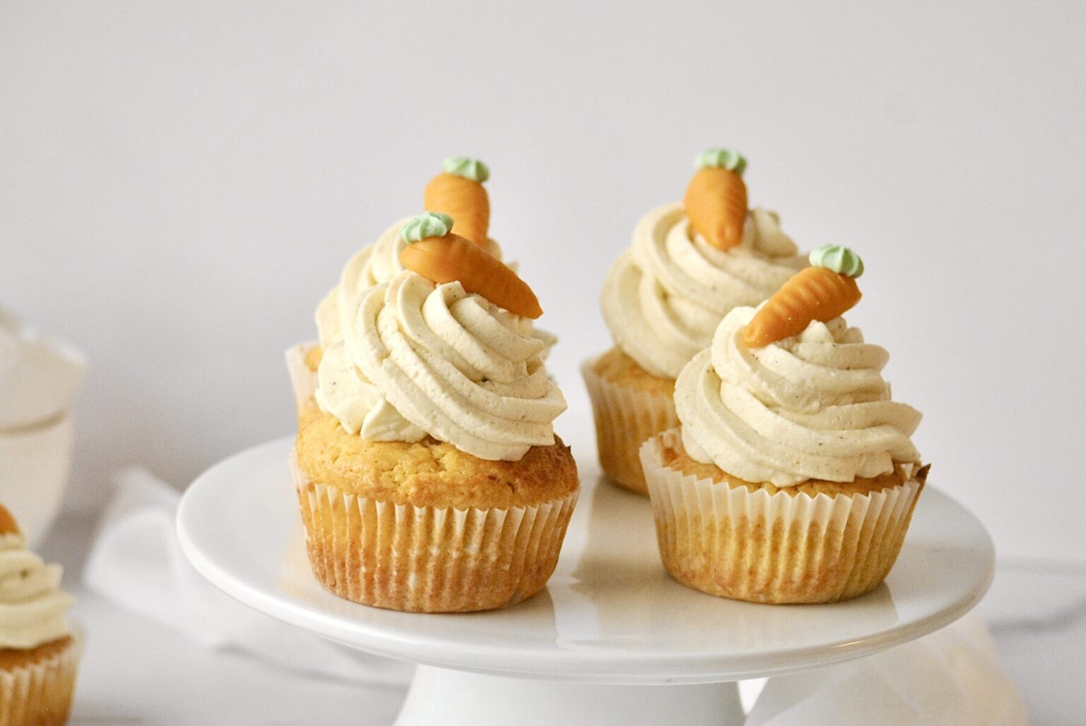 Karotten Cupcakes mit Frischkäse Frosting