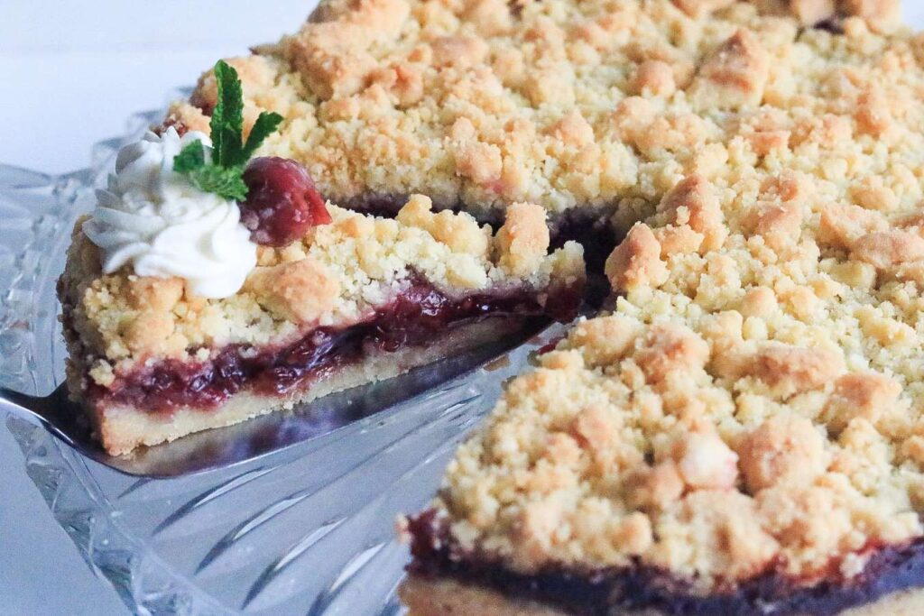 Kirschkuchen mit Streusel einfach