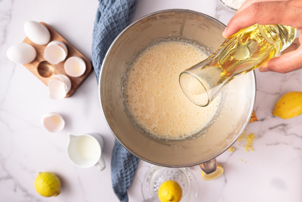 Einfache Zitronenmuffins mit Öl - Zubereitung Einfache Zitronenmuffins - Zitronenmuffins mit Öl und Milch