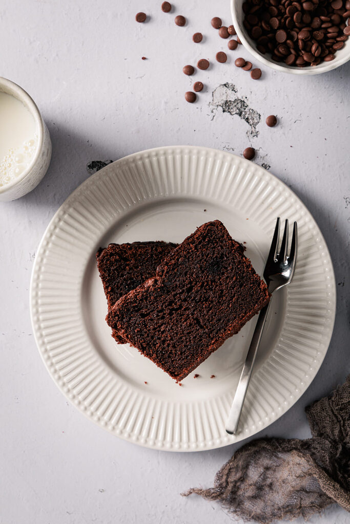 Saftiger Schokokuchen mit Olivenöl und griechischem Joghur