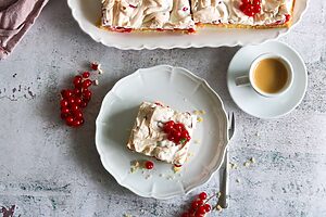 Johannisbeerkuchen mit Baiser