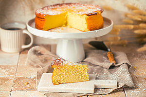 schneller Quarkkuchen ohne Boden mit Gries