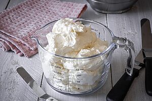 Swiss Meringue Buttercreme