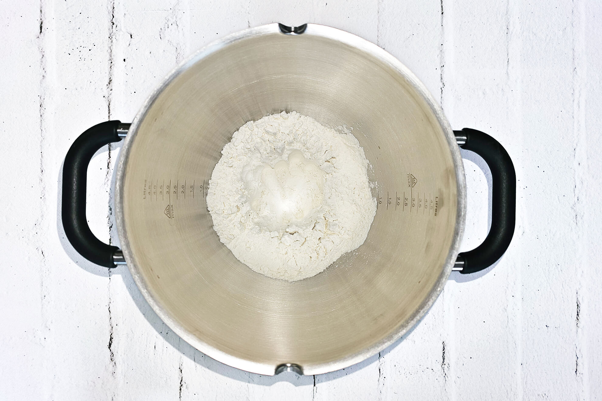 Christstollen Vorteig herstellen