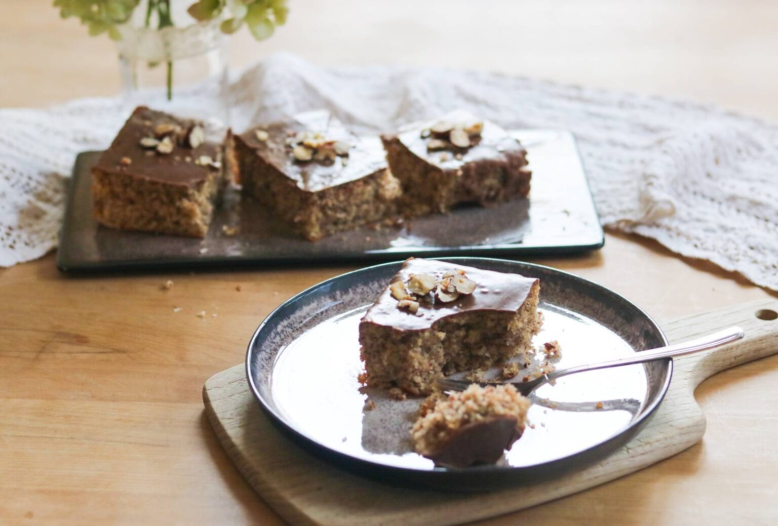 schneller saftiger Nusskuchen vom Blech schneller saftiger Nusskuchen vom Blech