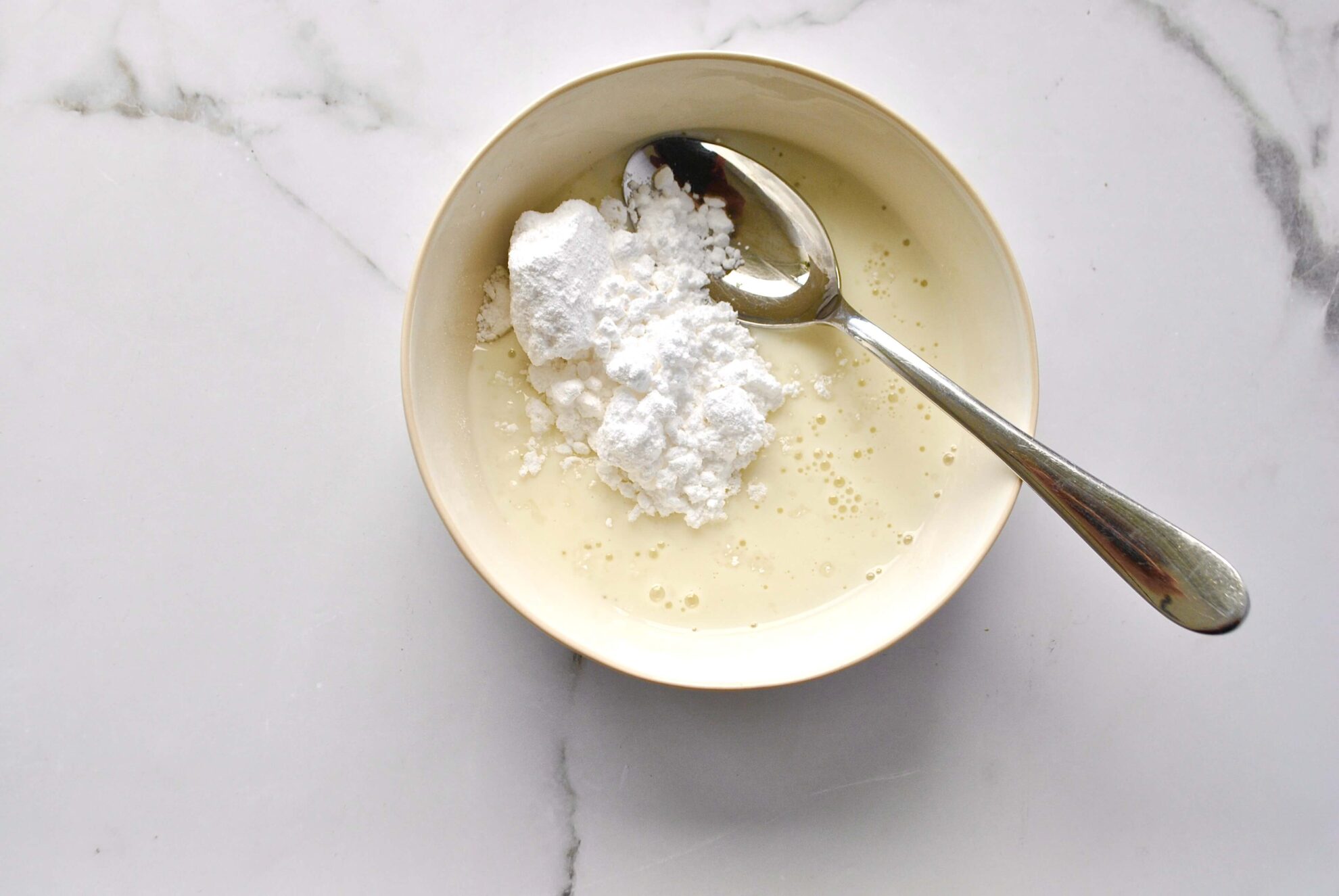 Glasur für Zimtschneckenkuchen