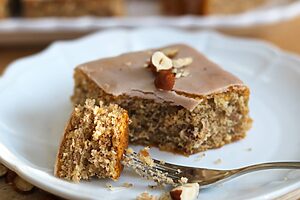 saftiger Nusskuchen mit Zimt