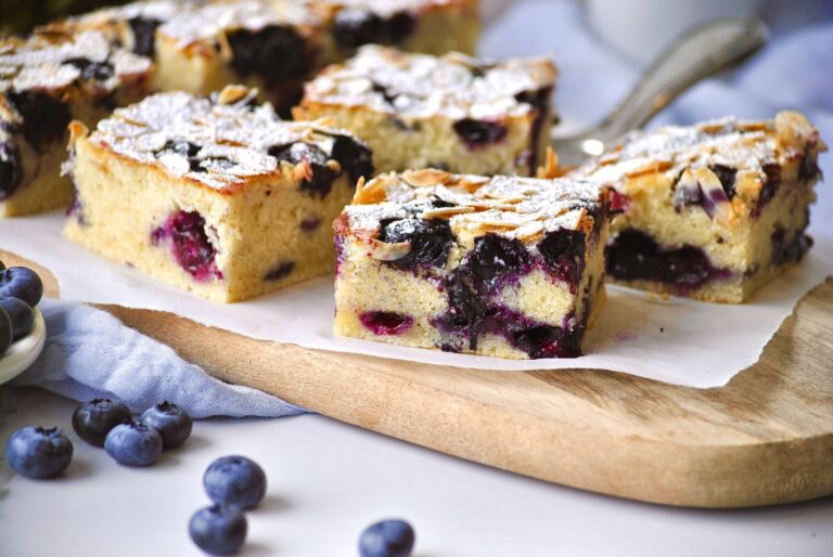 schneller Blaubeerkuchen vom Blech