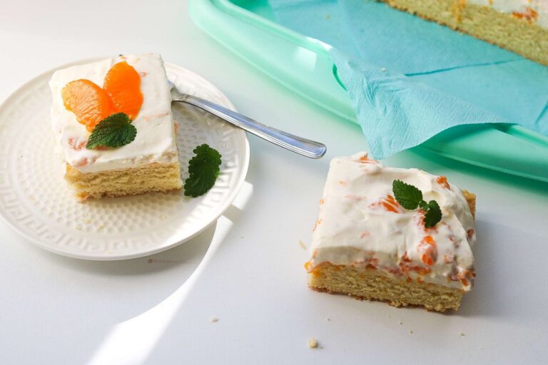 Fantakuchen mit Schmand und Mandarinen