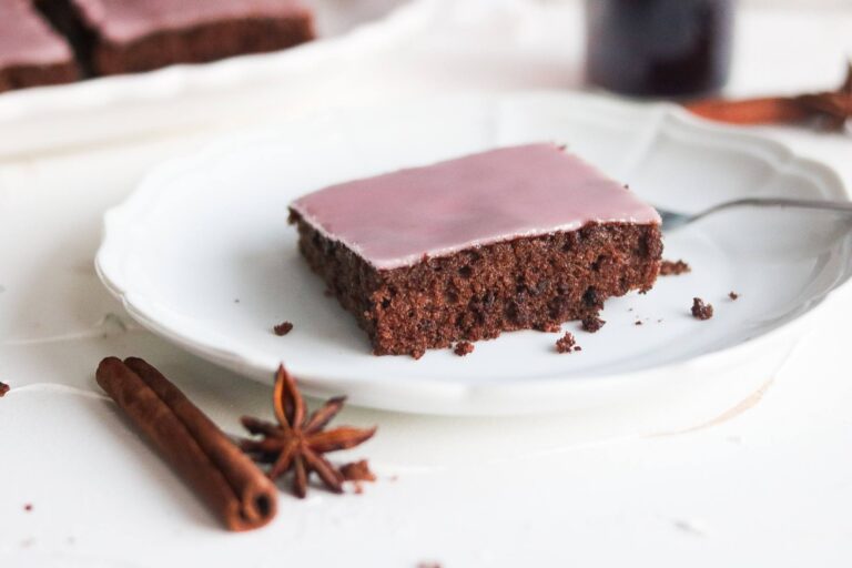 Saftige Glühweinschnitten vom Blech