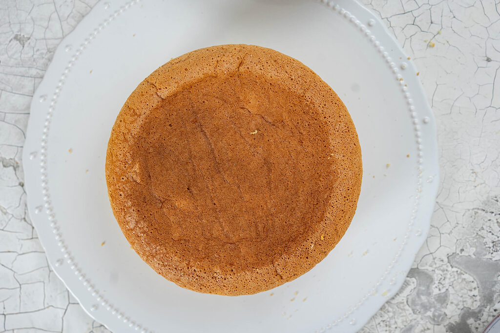 Heller Biskuitboden Grundrezept - Boden