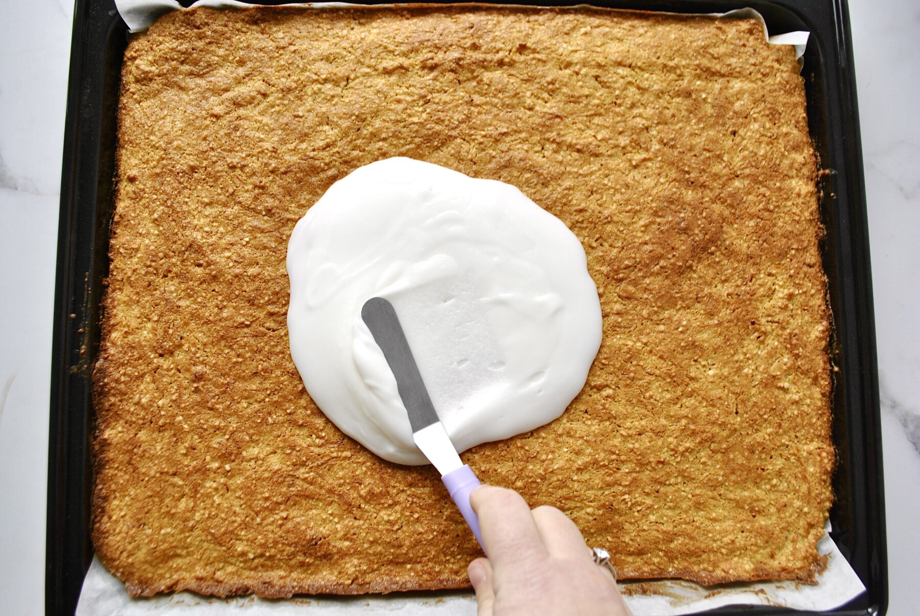 Saftiger Karottenkuchen vom Blech – der Knaller