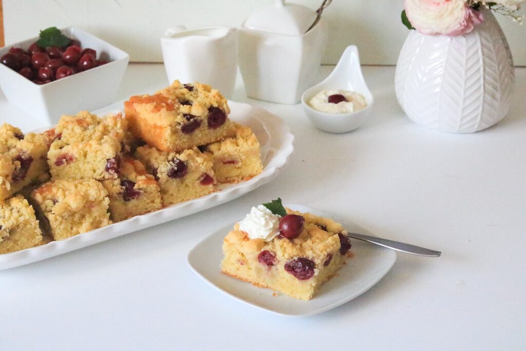 Kirschkuchen mit Streusel vom Blech