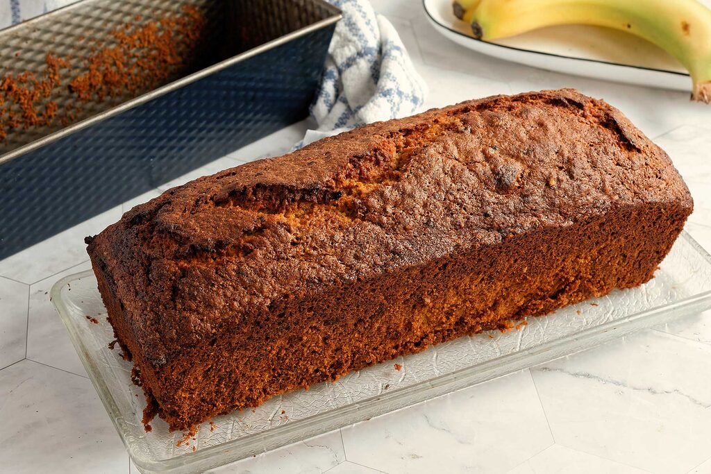 Kuchen aus Kastenform lösen