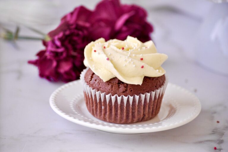 Red Velvet Cupcakes – Valentinstag Cupcakes