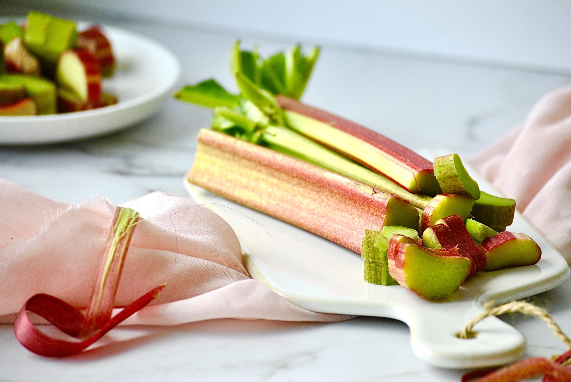 Rhabarberkuchen mit Pudding vom Blech