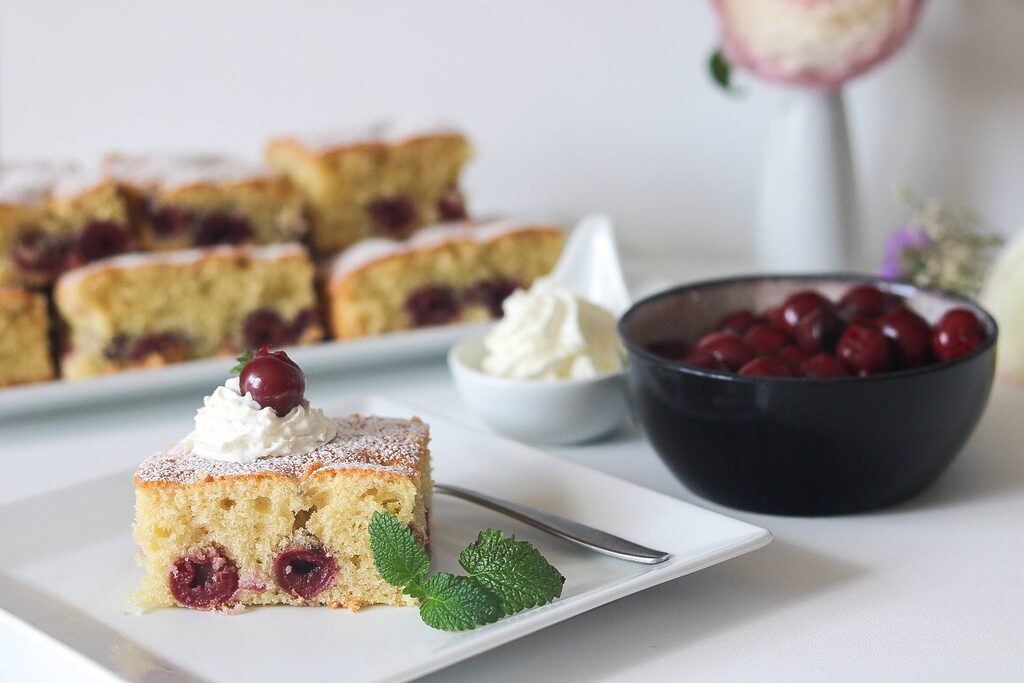 Versunkener Kirschkuchen