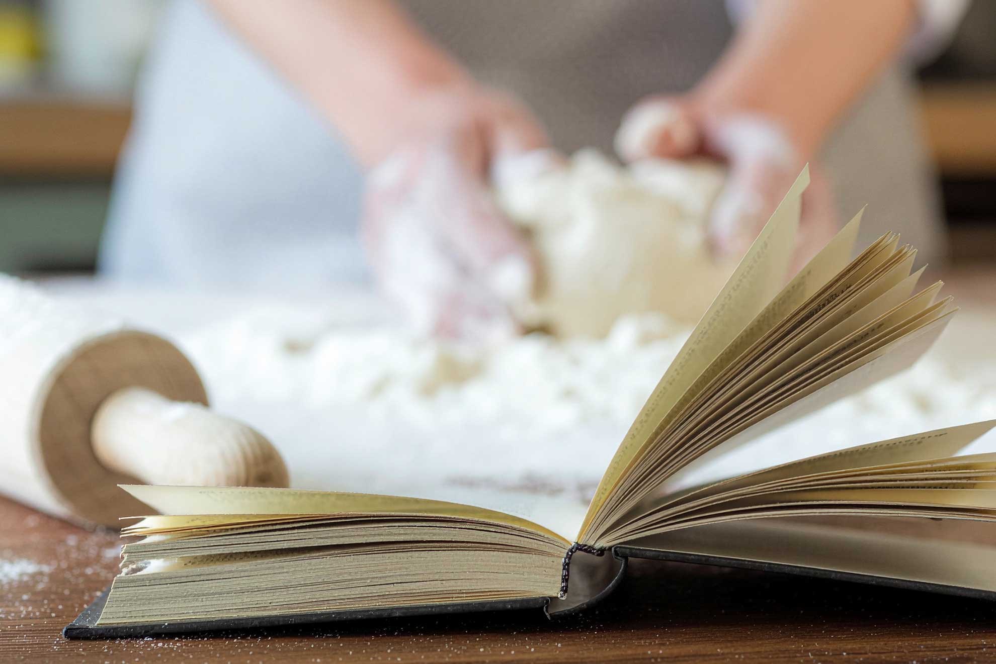 Anleitung: Wie man ein Backrezept liest und wirklich versteht