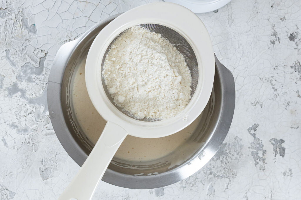 Mehl sieben: Notwendiger Schritt oder überflüssiger Mythos?