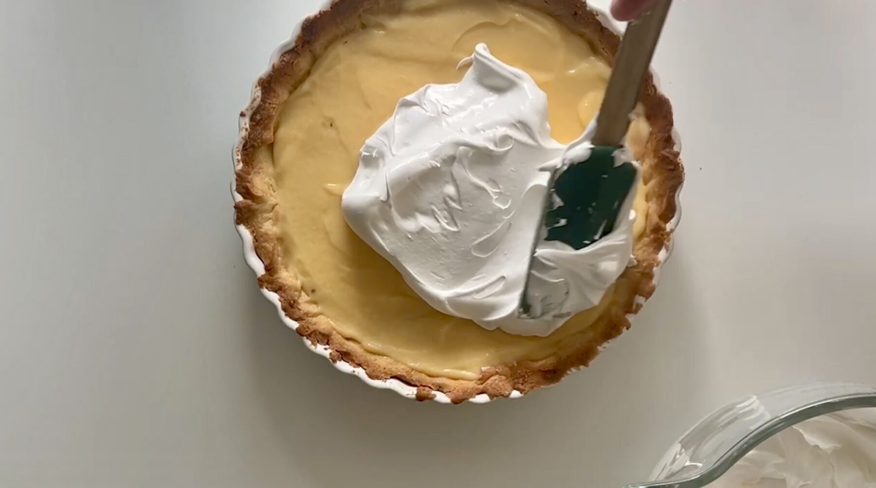 Weltbeste Zitronen Tarte mit Baiser