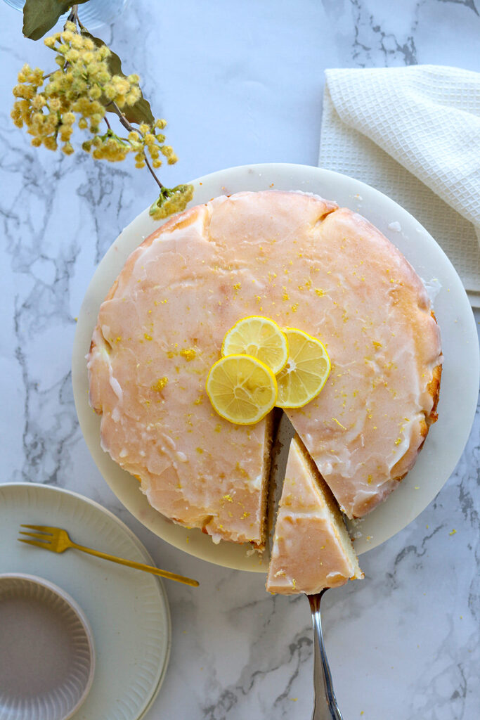 Saftiger Zitronenkuchen Springform