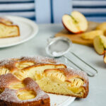 einfacher versunkener Apfelkuchen