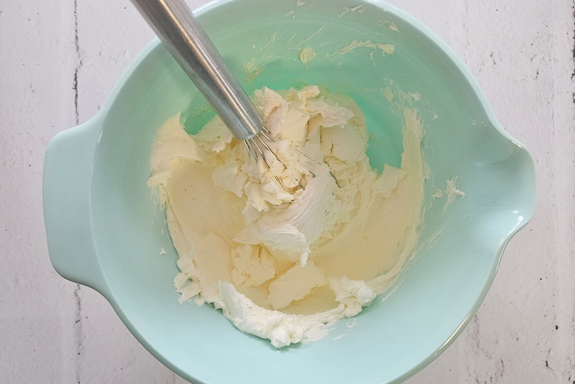 Ostertorte-mit-Mascarpone_Mascarpone-glattrühren