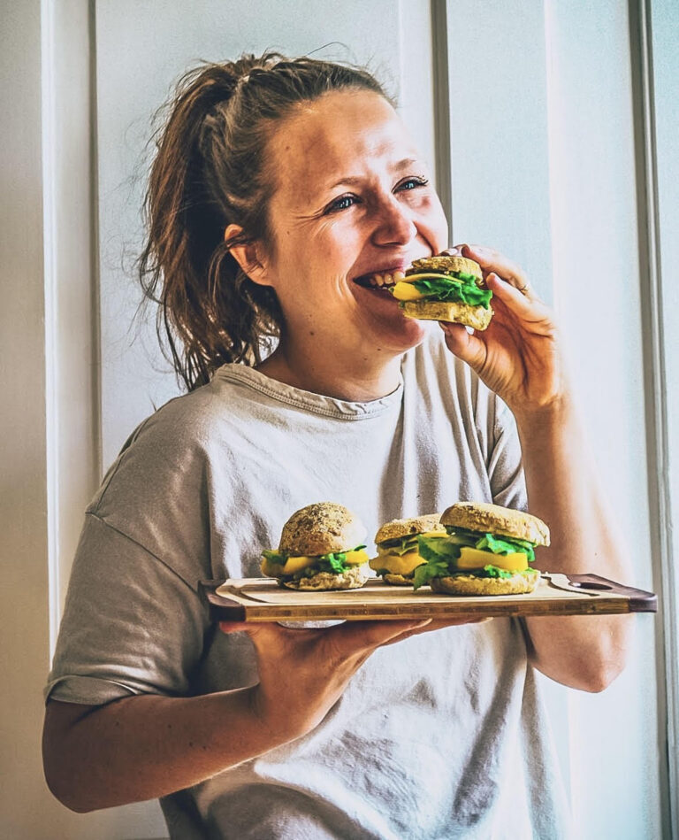 Sarah-Vanessa Schneider